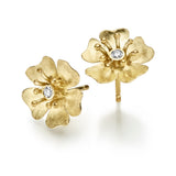 Goldene Blüten mit Brillant